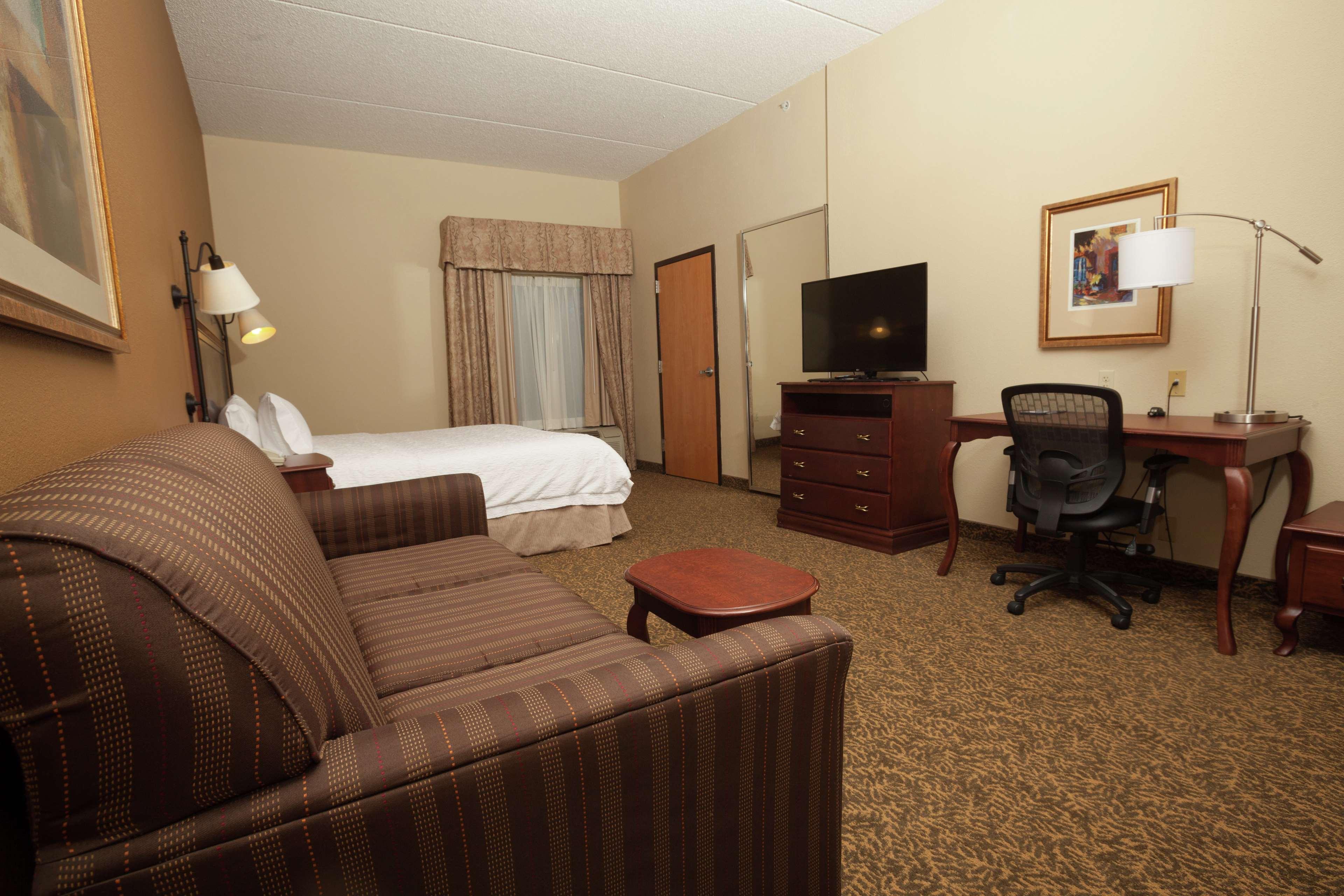 Hampton Inn Oneonta Exterior photo