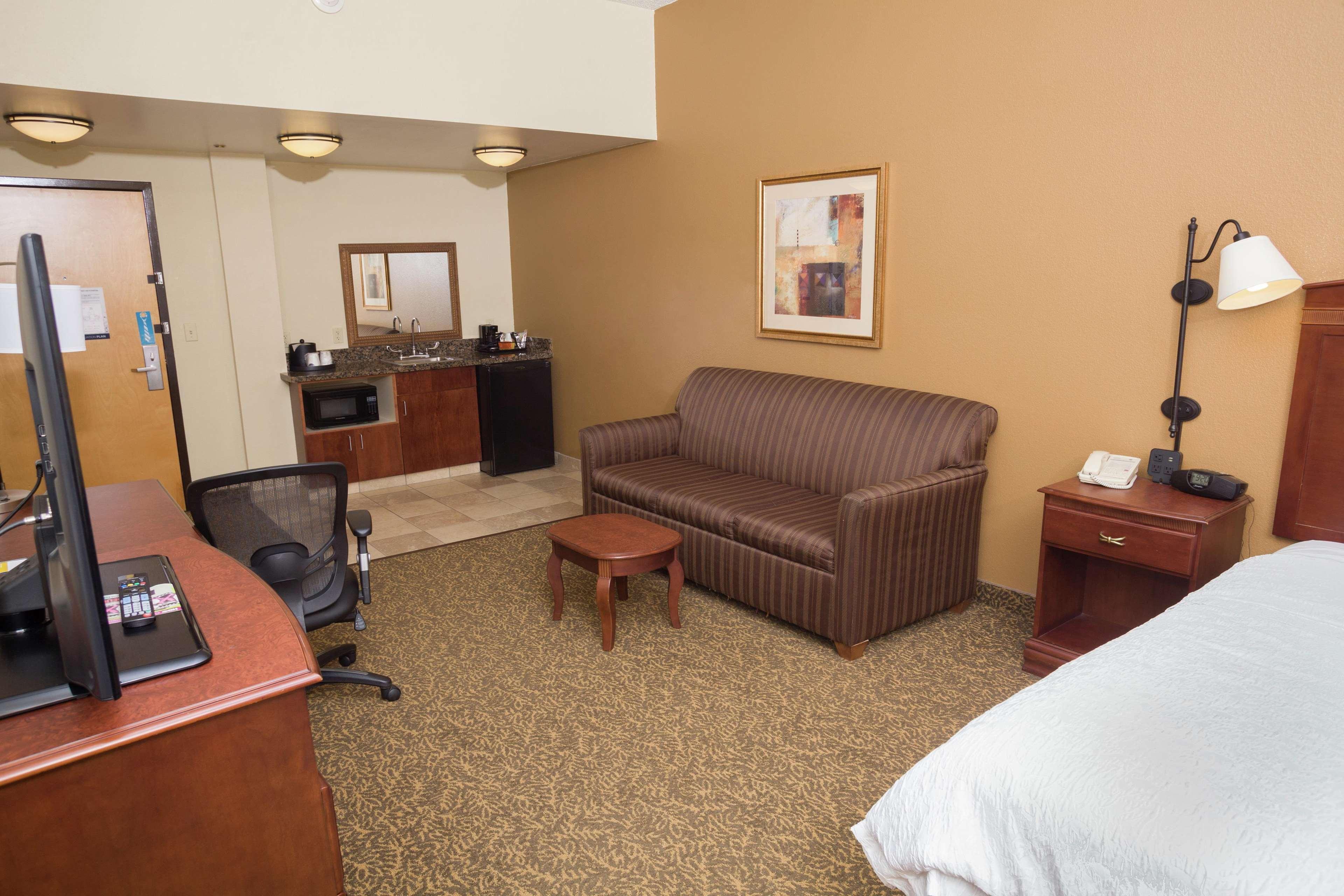 Hampton Inn Oneonta Exterior photo