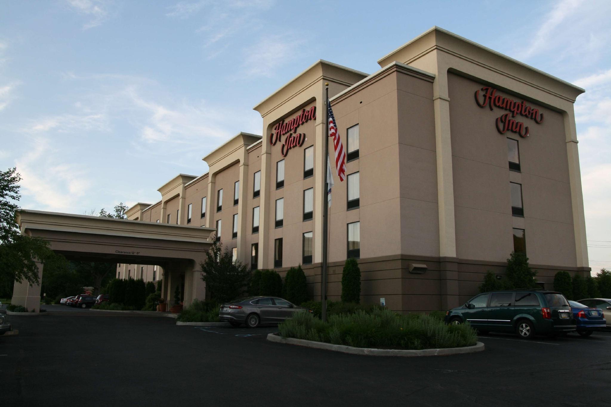 Hampton Inn Oneonta Exterior photo