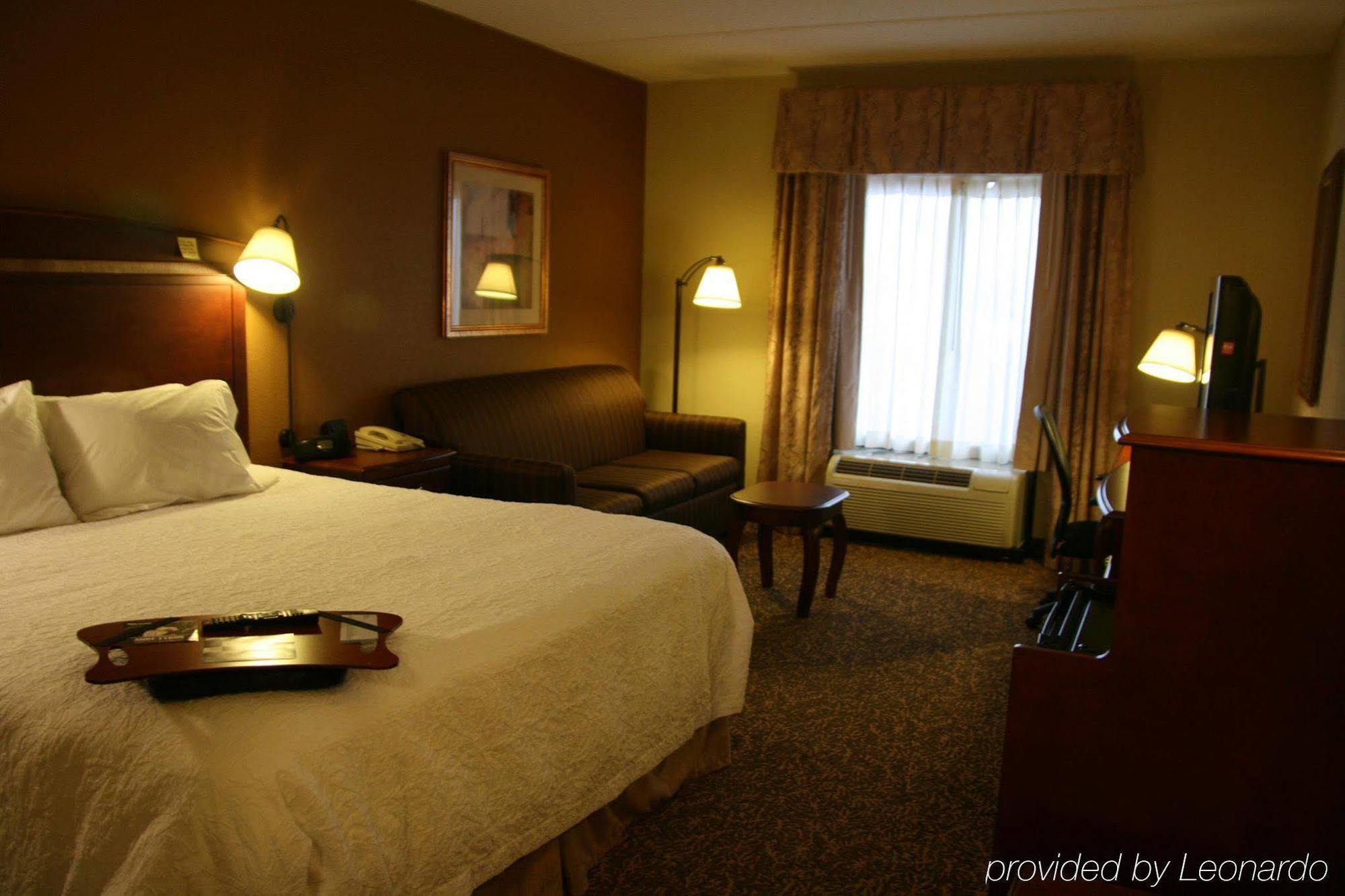 Hampton Inn Oneonta Exterior photo