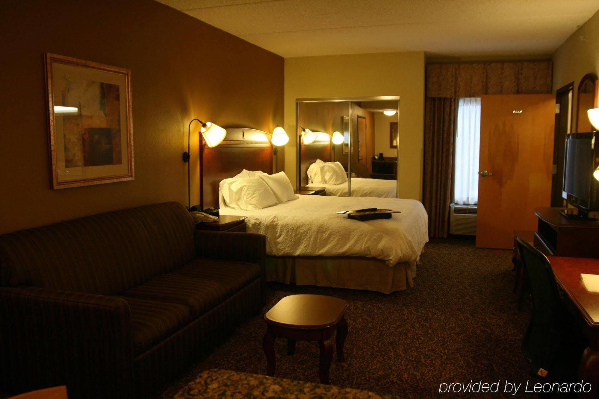 Hampton Inn Oneonta Exterior photo
